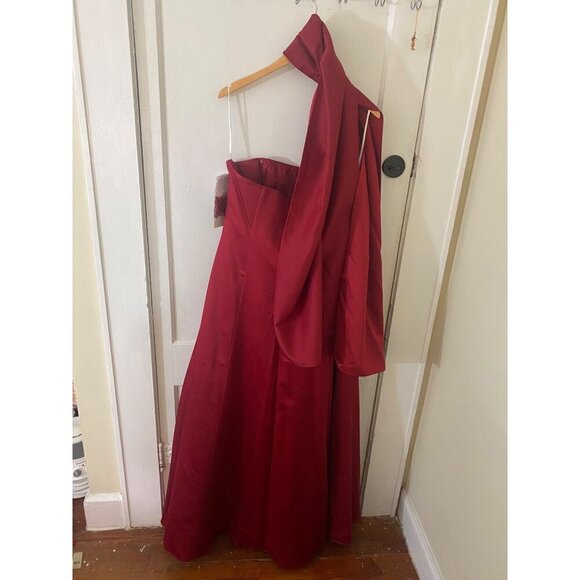 NWT David's Bridal Women's Apple Red Sleeveless Bridal Bridesmaid Dress - 16 - Picture 5 of 10
